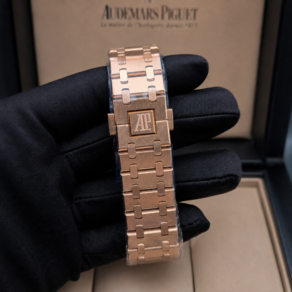 AUDEMARS PIGUET ROYAL-ROSE GOLD MOON