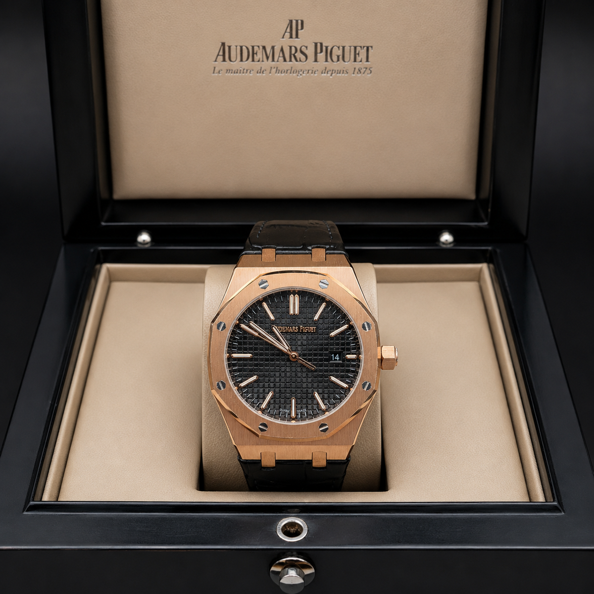 AUDEMARS PIGUET ROYAL OAK CUERO GENUINO NEGRO