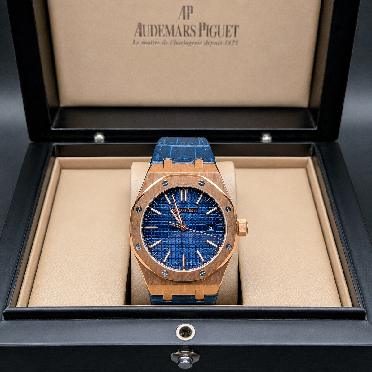 AUDEMARS PIGUET ROYAL OAK CUERO GENUINO AZUL
