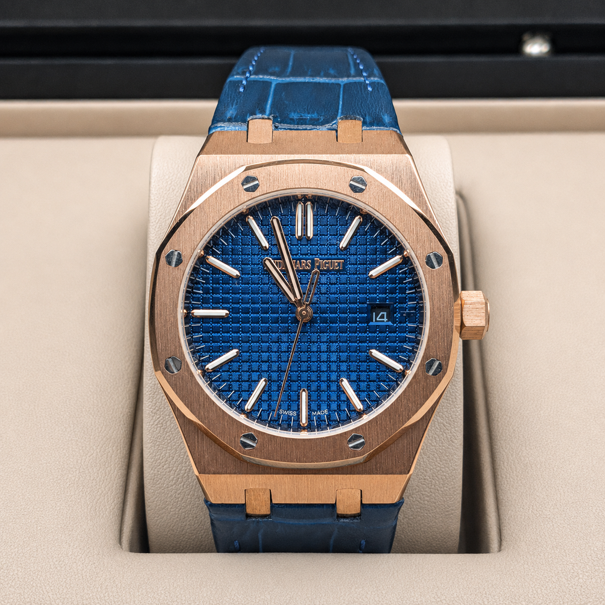 AUDEMARS PIGUET ROYAL OAK CUERO GENUINO AZUL